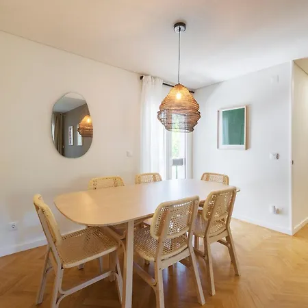 Olala Ribeira Apartment *